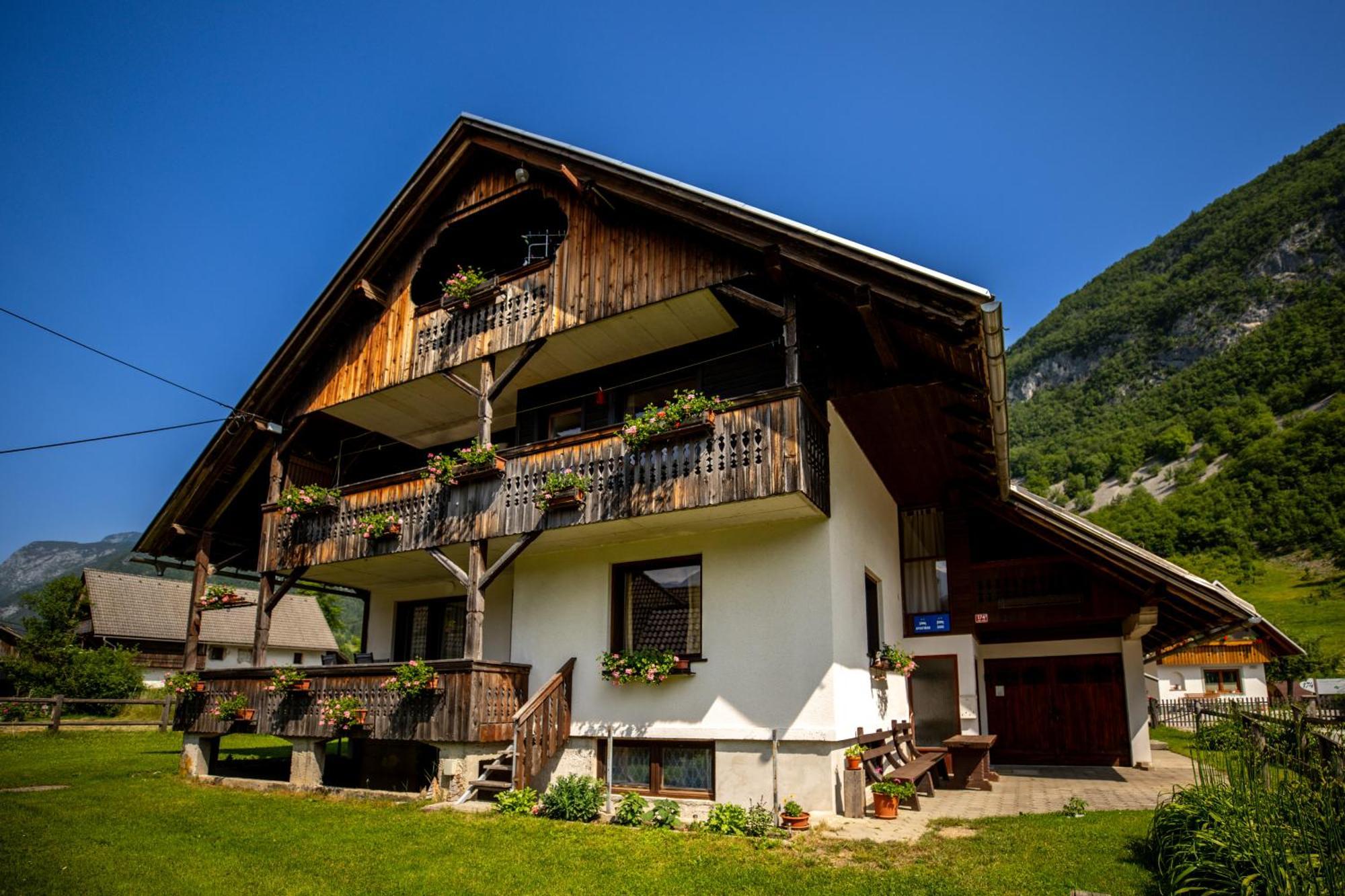 Apartment And Room Mateja Kovacic Bohinj Exterior photo